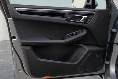 2024 Porsche Macan S
