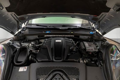 2024 Porsche Macan S