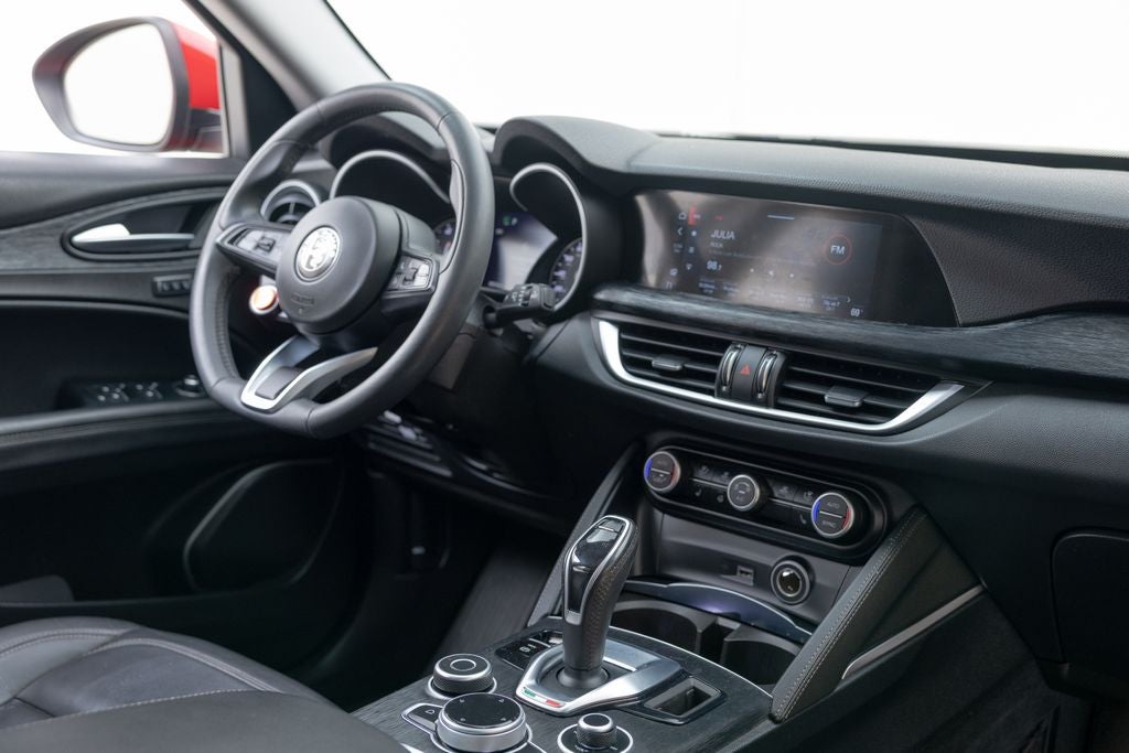 2020 Alfa Romeo Stelvio Base