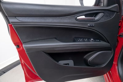 2020 Alfa Romeo Stelvio Base