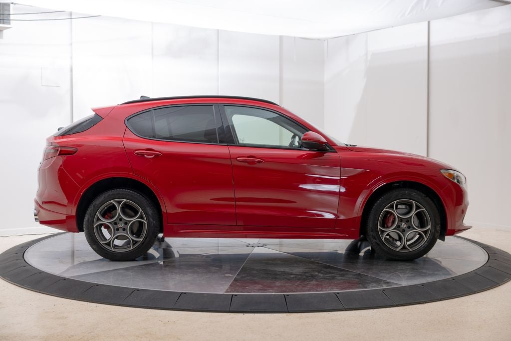 2020 Alfa Romeo Stelvio Base