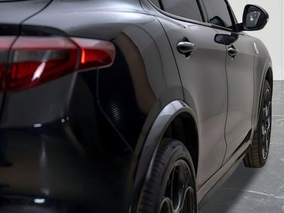 2023 Alfa Romeo Stelvio Quadrifoglio