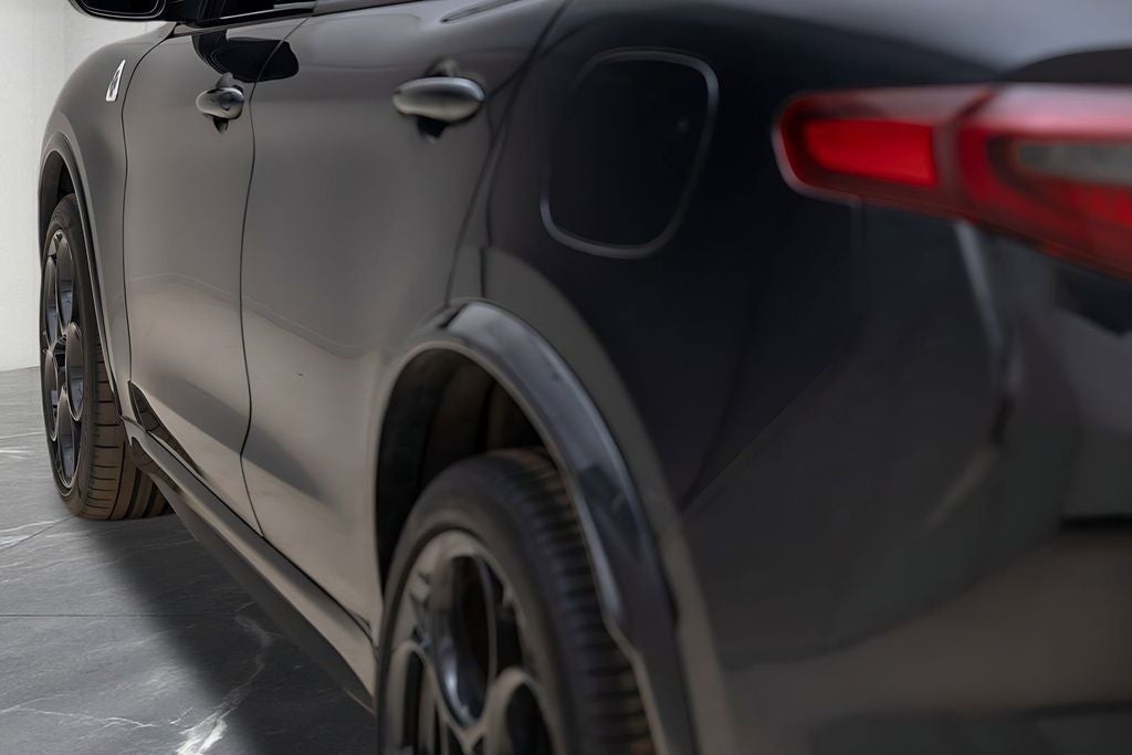 2023 Alfa Romeo Stelvio Quadrifoglio