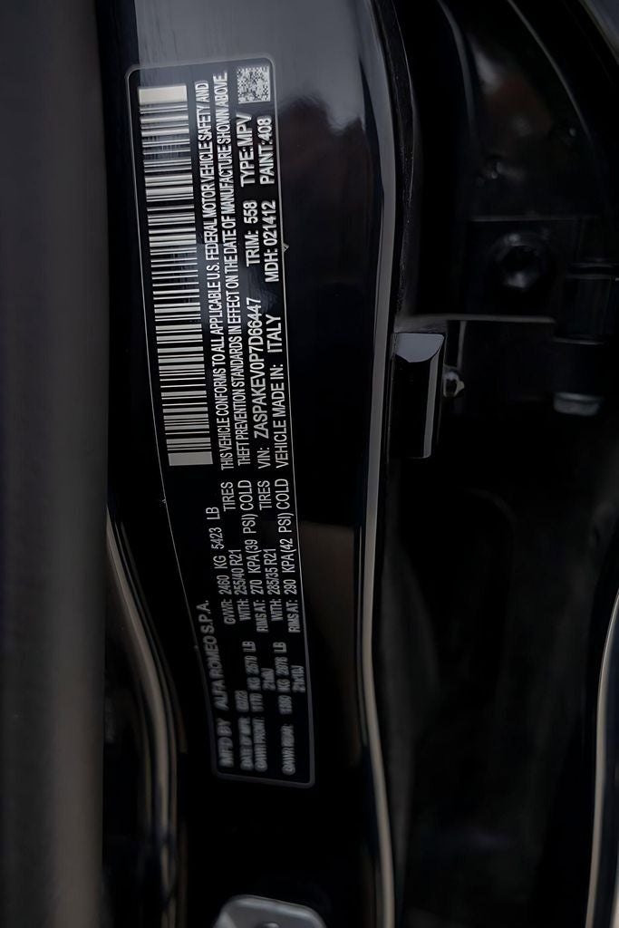 2023 Alfa Romeo Stelvio Quadrifoglio