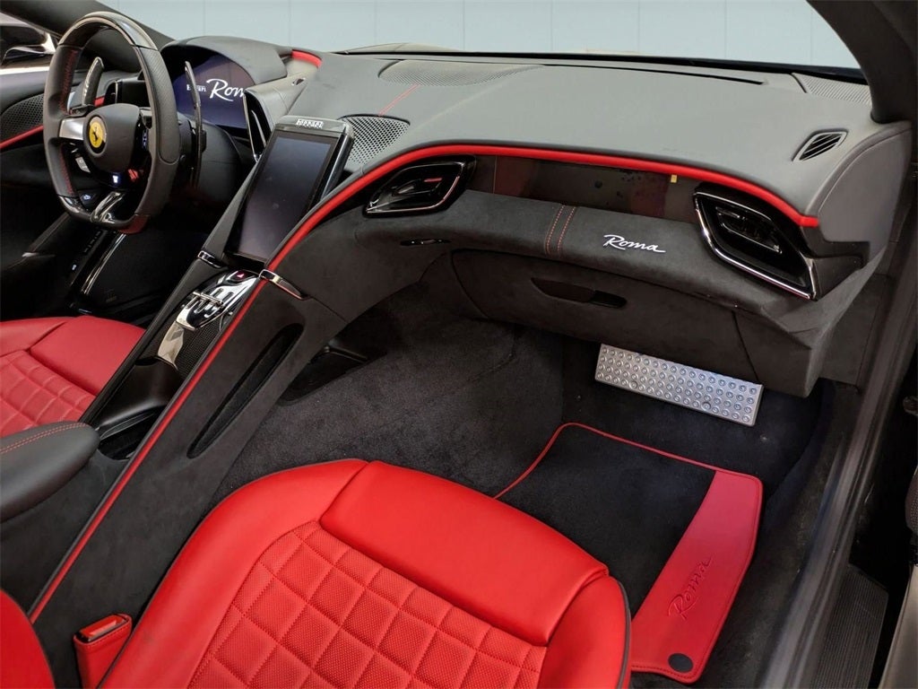 2024 Ferrari Roma Base