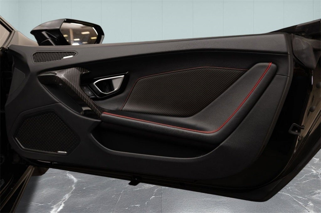 2020 Lamborghini Huracan EVO Base