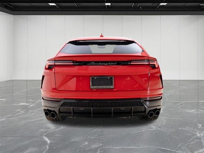 2022 Lamborghini Urus Base