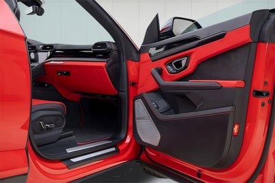 2022 Lamborghini Urus Base