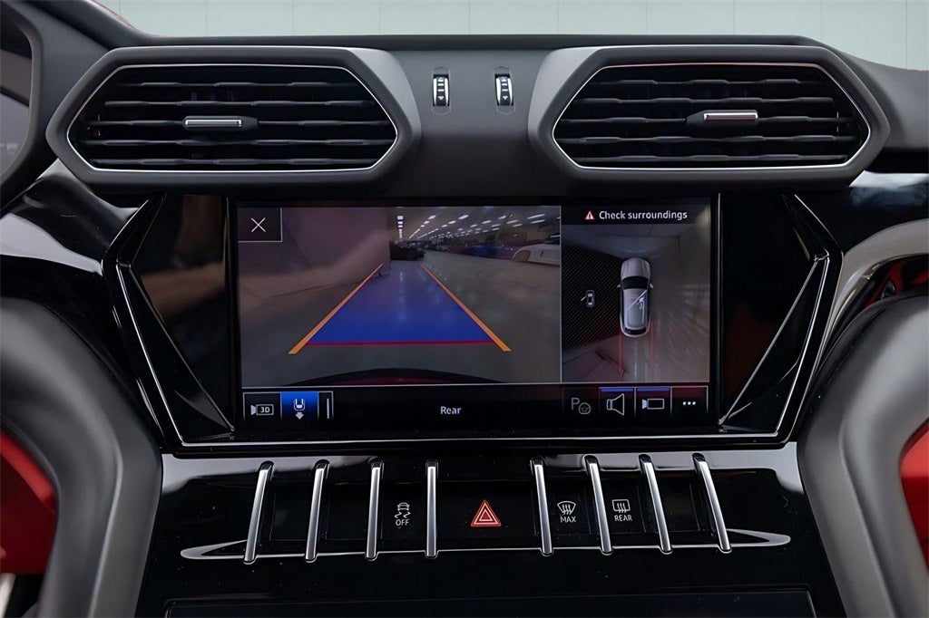 2022 Lamborghini Urus Base