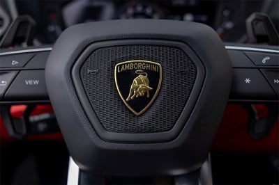 2022 Lamborghini Urus Base