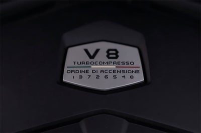 2022 Lamborghini Urus Base