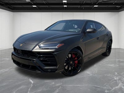 2022 Lamborghini Urus Graphite Capsule