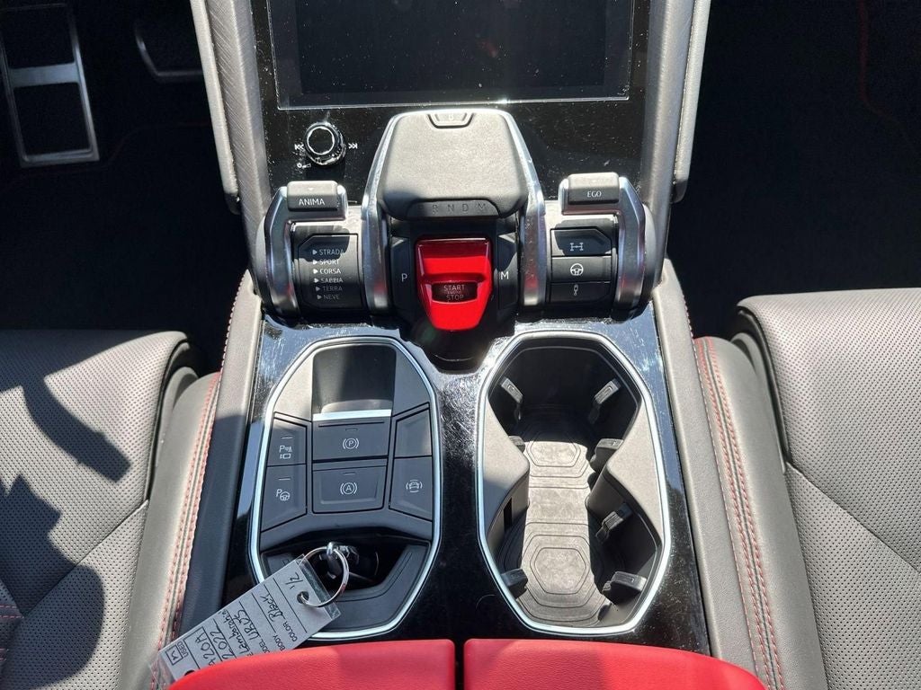 2022 Lamborghini Urus Graphite Capsule