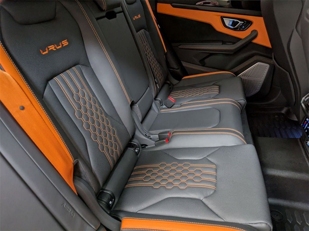 2024 Lamborghini Urus S