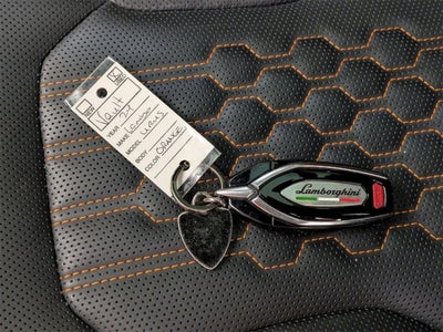 2024 Lamborghini Urus S