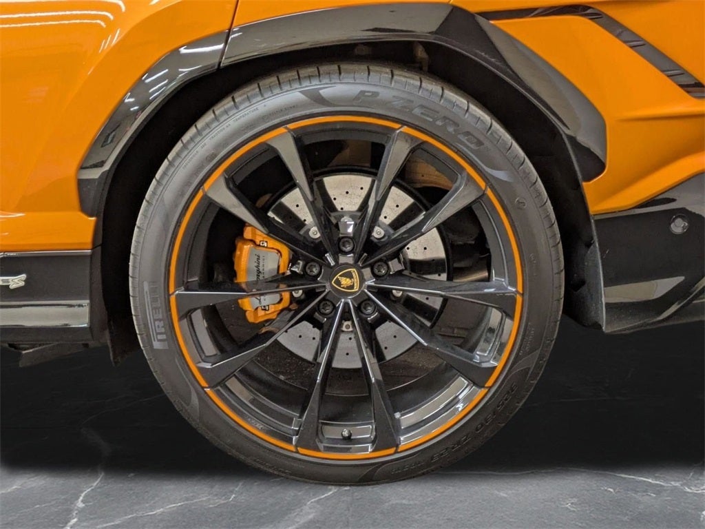 2024 Lamborghini Urus S